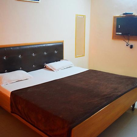 Hotel Golden Haridwar Luaran gambar