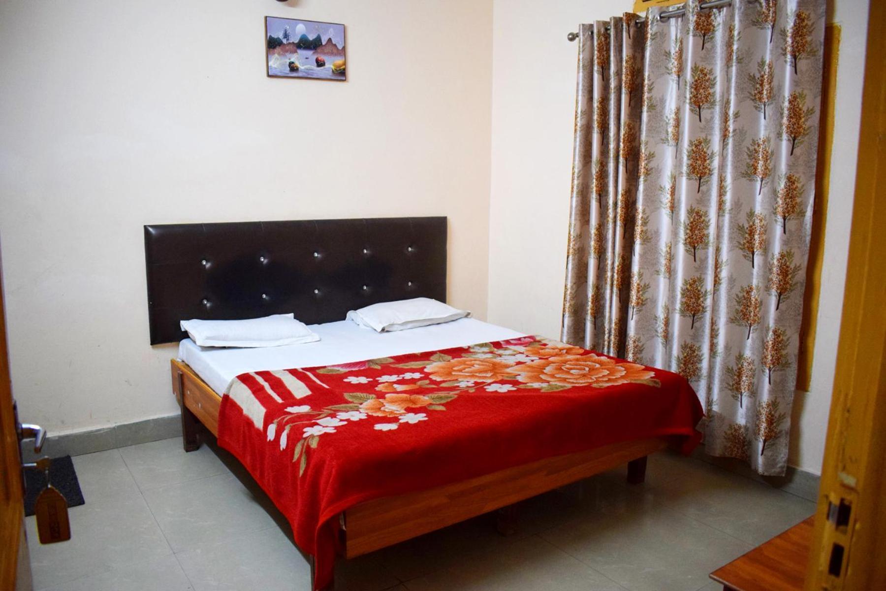 Hotel Golden Haridwar Luaran gambar